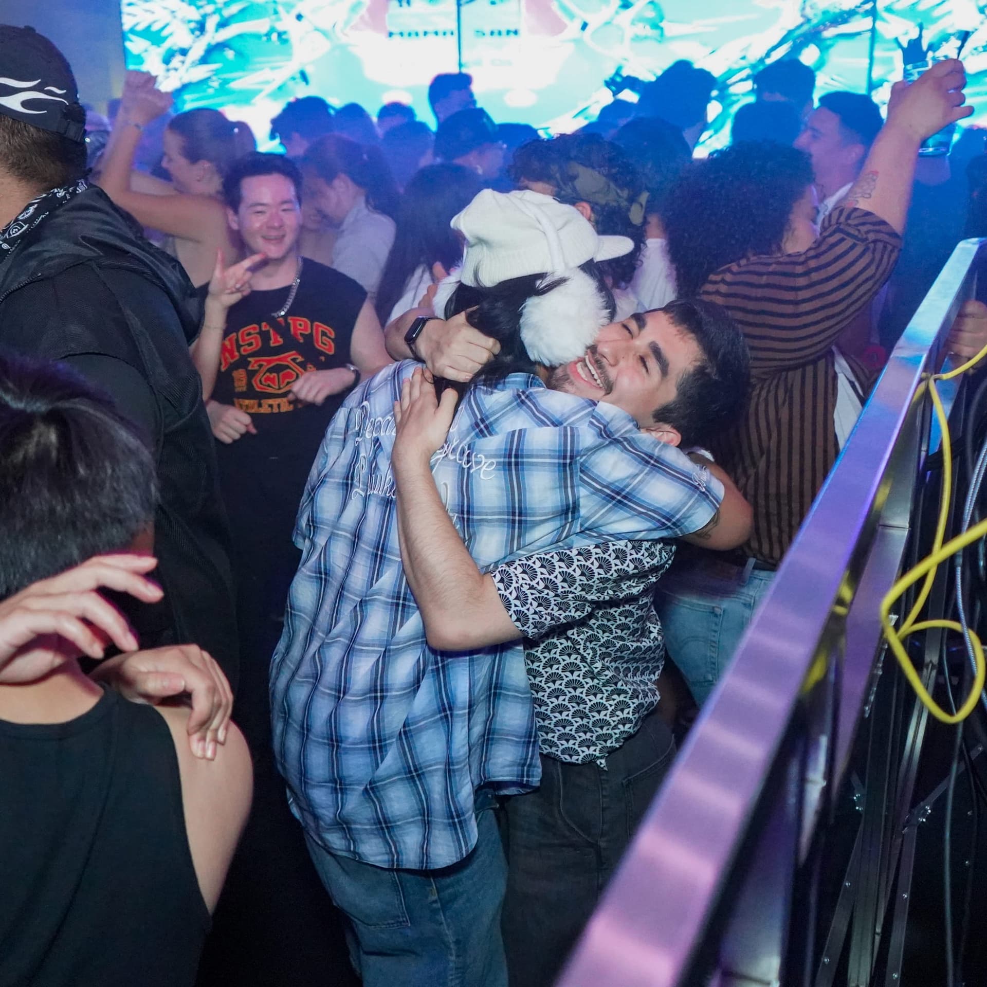 QUEEN OUT RETURNS - QUEEN OUT x HYPER x DIRTY POP at The Cafe, San Francisco — photo 31 of 39
