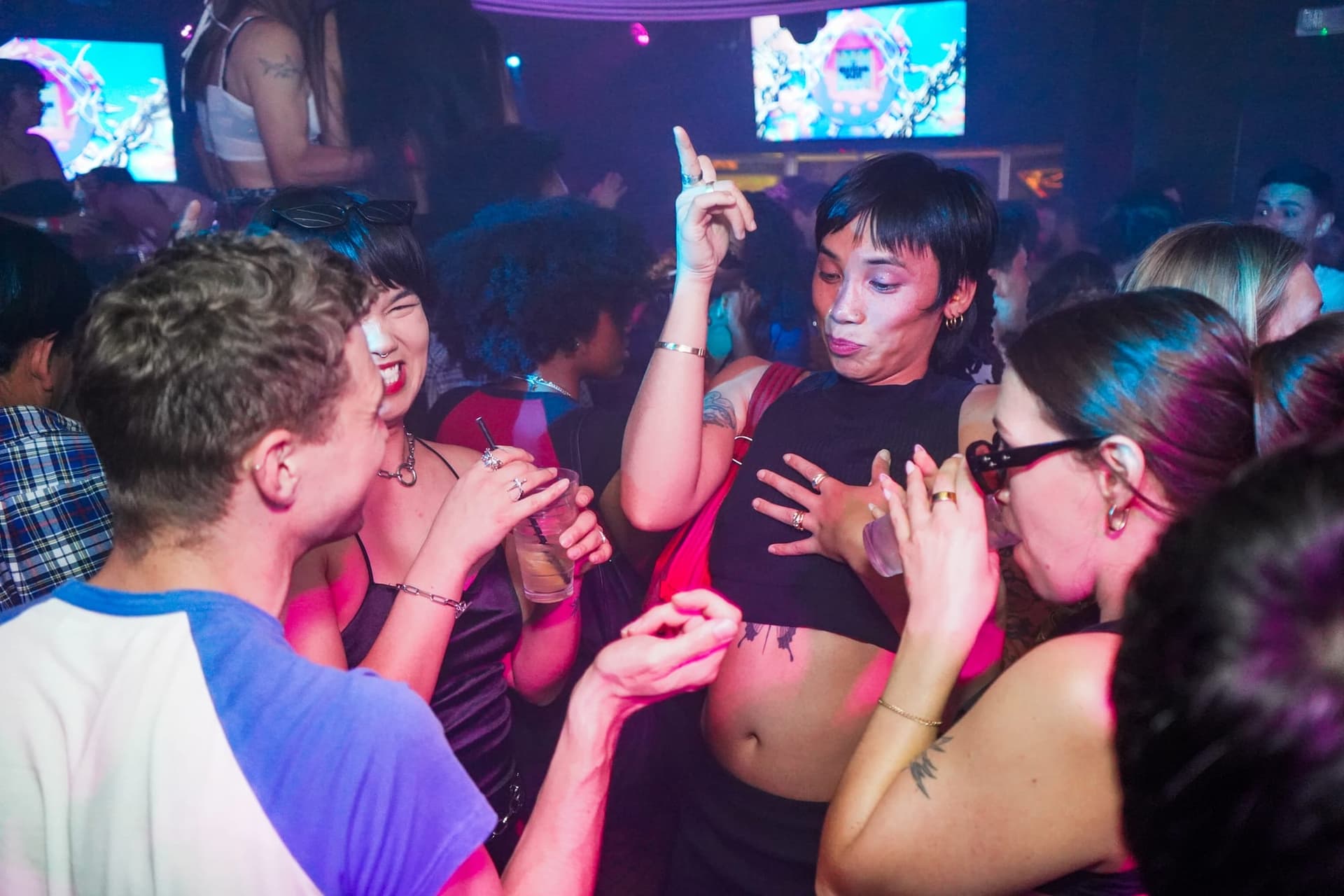 QUEEN OUT RETURNS - QUEEN OUT x HYPER x DIRTY POP at The Cafe, San Francisco — photo 18 of 39